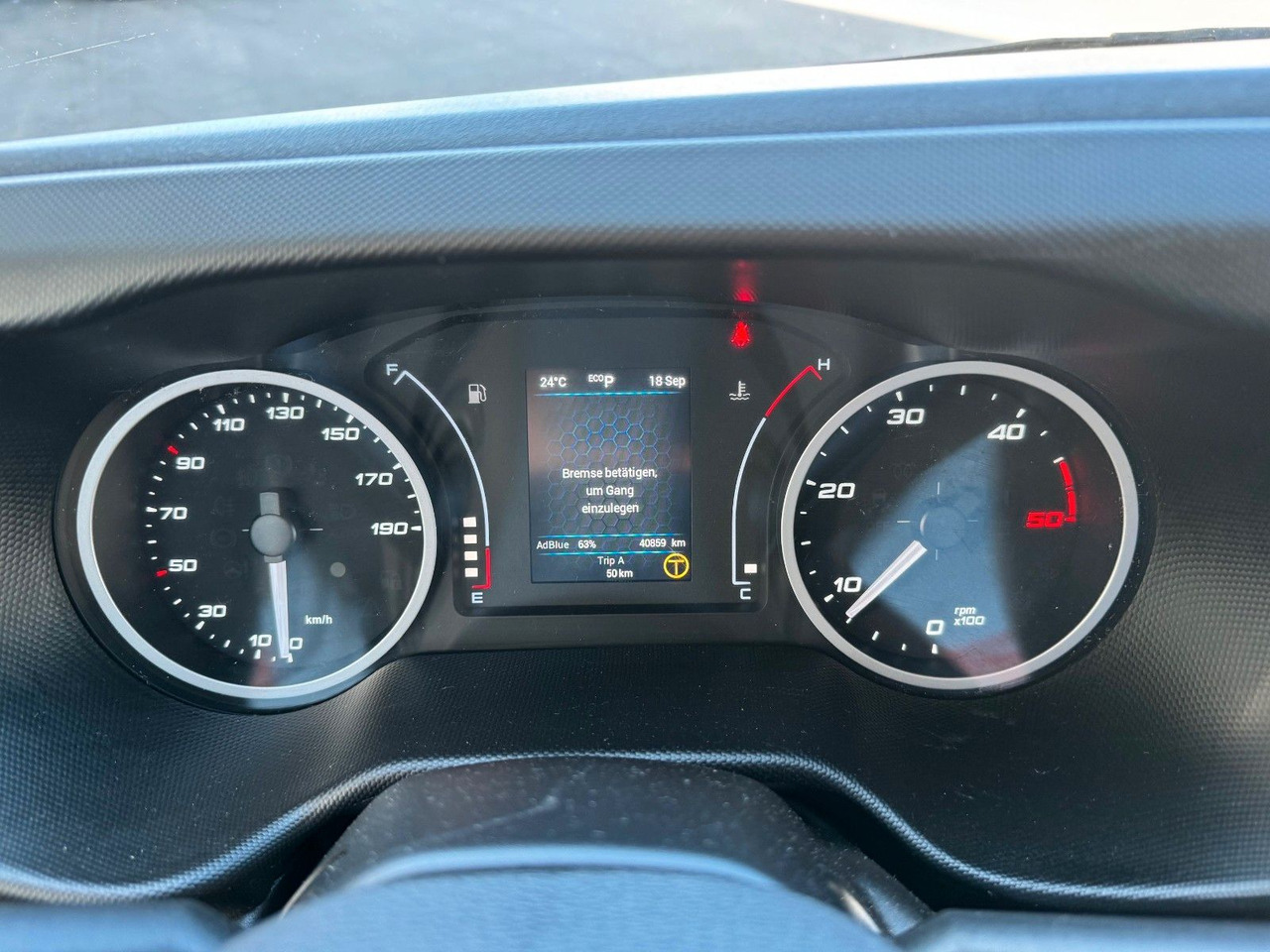 Closed box van Iveco Daily 70C18 A8 *Koffer*LBW*Automatik*: picture 13