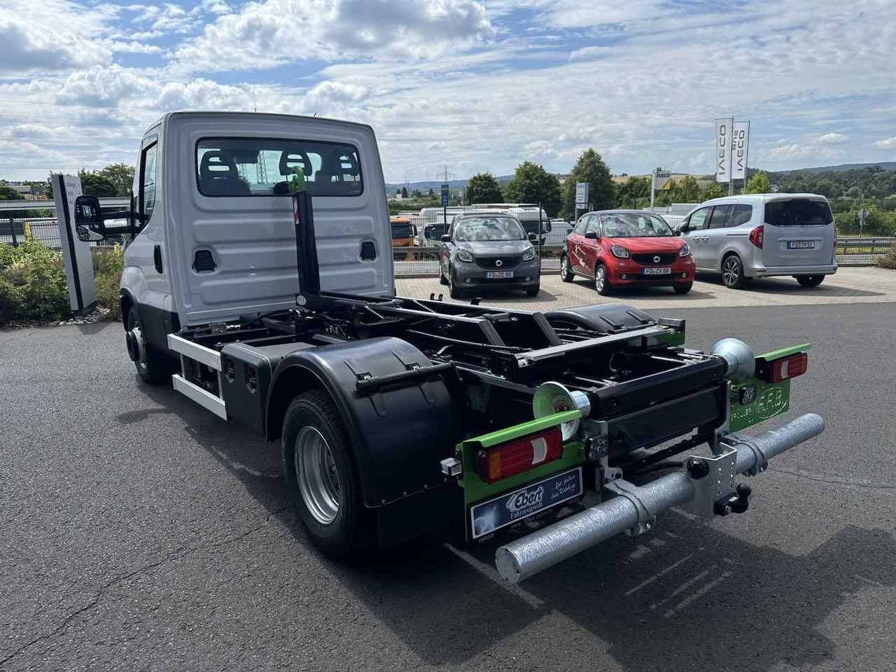 Iveco Daily 70C18 H 3.0L *R3.750mm*AHK*Luft*Sperre* - Hook lift truck: picture 5 Iveco Daily 70C18 H 3.0L *R3.750mm*AHK*Luft*Sperre* - Hook lift truck: picture 5