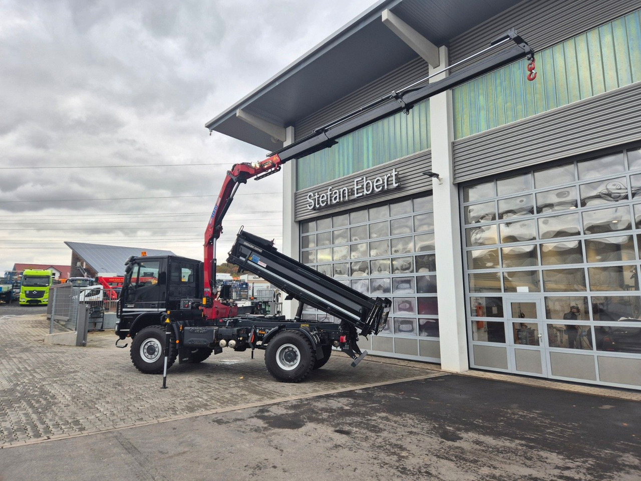 Tipper, Crane truck Iveco Eurocargo ML150E32WS 4x4 Kran HMF 1130K Funk AHK: picture 34