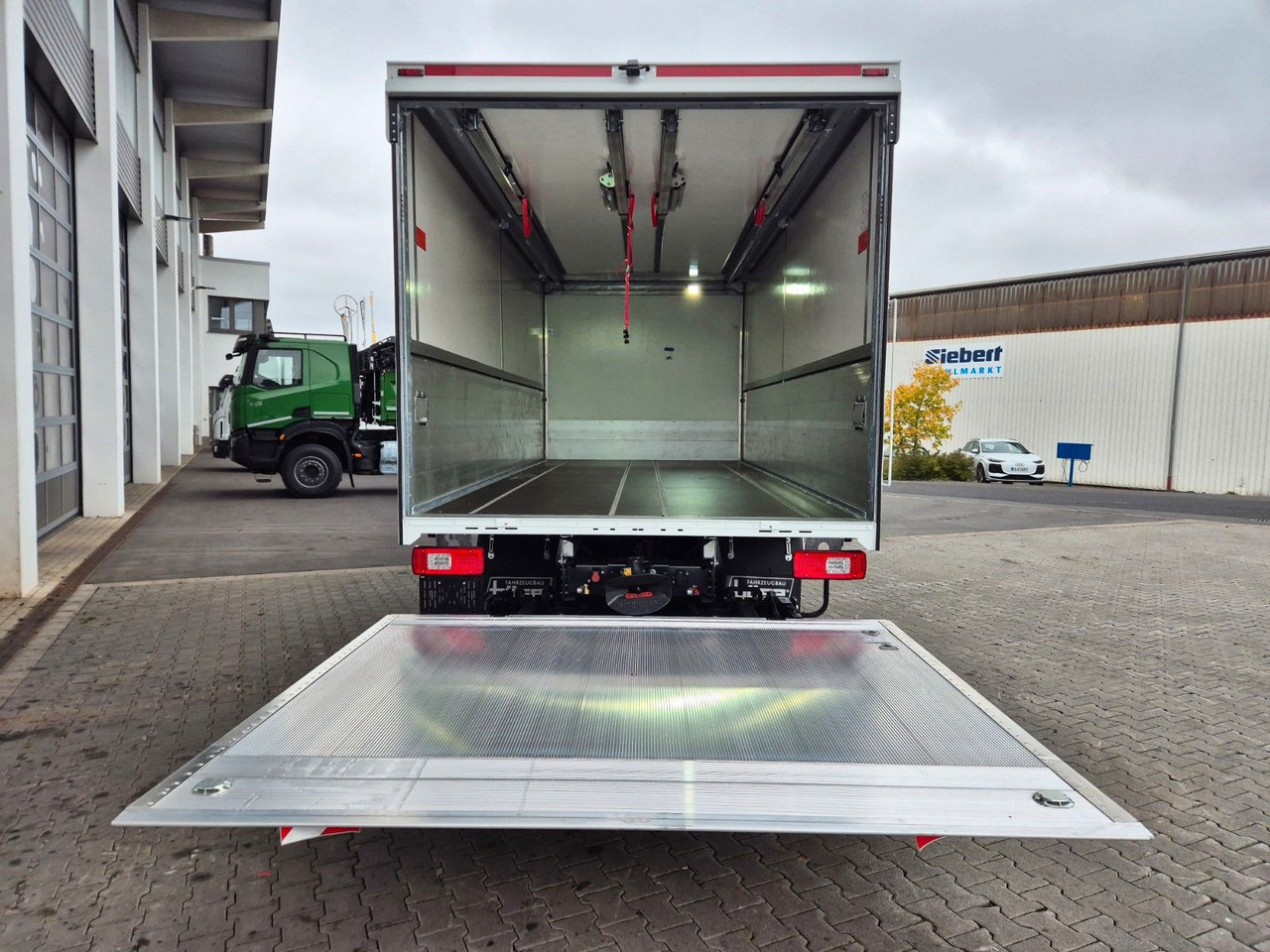 Leasing of  Iveco Eurocargo ML160E28/FP Böse Schwenkwand LBW 2xAHK Iveco Eurocargo ML160E28/FP Böse Schwenkwand LBW 2xAHK: picture 13