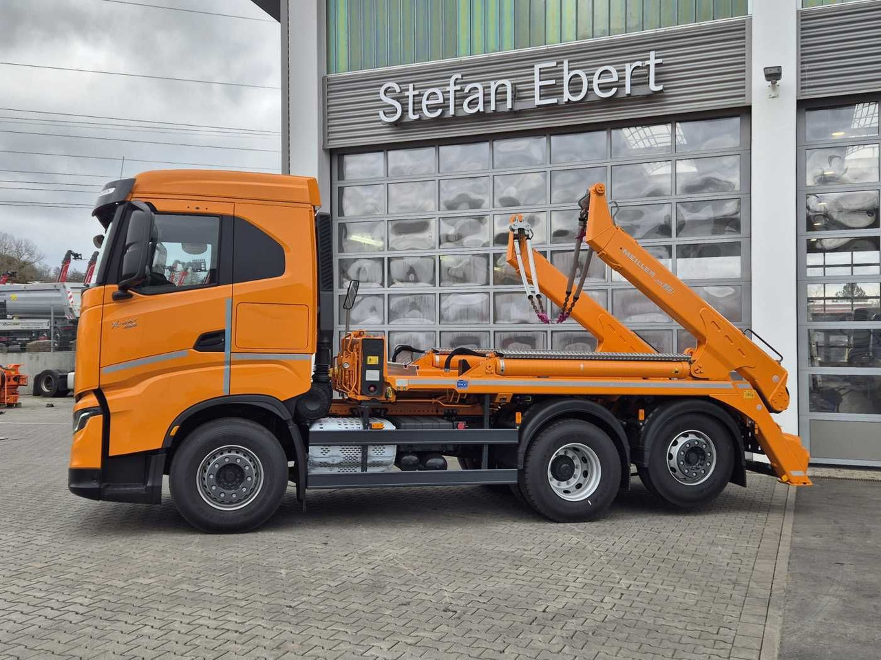 Iveco X-Way AS280X46Y/PS ON 6x2 MEILLER AK16 Intarder - Tipper: picture 5 Iveco X-Way AS280X46Y/PS ON 6x2 MEILLER AK16 Intarder - Tipper: picture 5