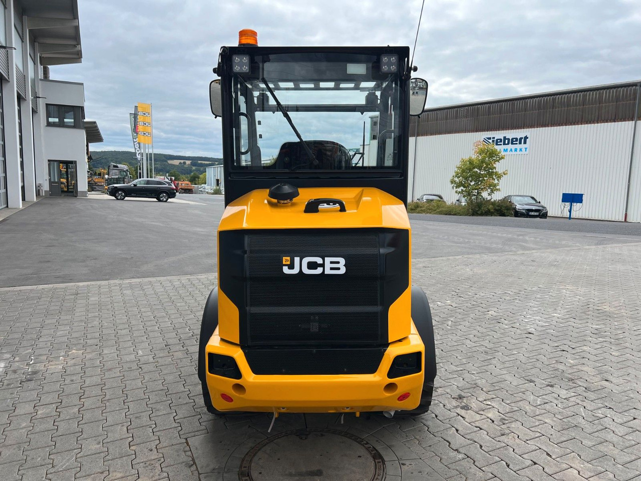 JCB 403 Plus / Neufahrzeug / 2025 / Gabel / Schaufel - Wheel loader: picture 5 JCB 403 Plus / Neufahrzeug / 2025 / Gabel / Schaufel - Wheel loader: picture 5