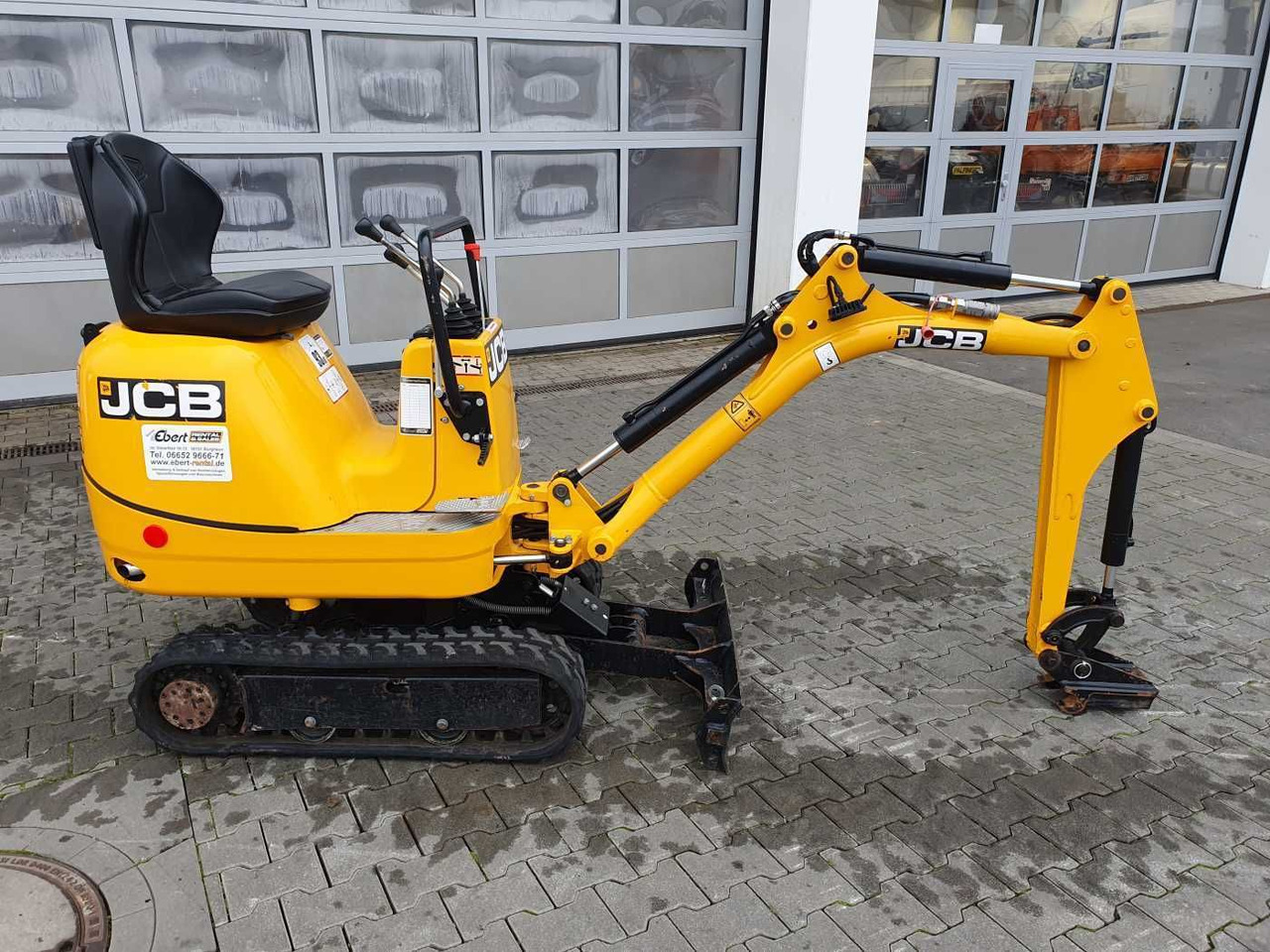 JCB 8008 CTS / MS01 / nur 103h! / 2023 - Mini excavator: picture 2 JCB 8008 CTS / MS01 / nur 103h! / 2023 - Mini excavator: picture 2