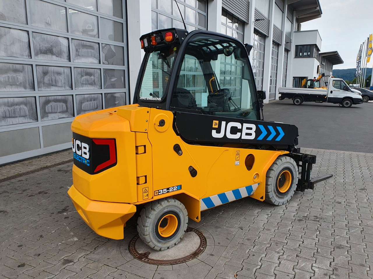 JCB TLT 35-22E Teletruck / nur 149h! / 2022 / SS - Telescopic handler: picture 3 JCB TLT 35-22E Teletruck / nur 149h! / 2022 / SS - Telescopic handler: picture 3