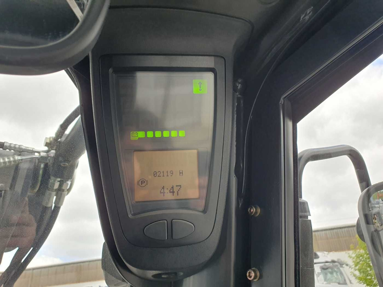 Electric forklift Linde E14 - 02 / Triplex: 4.00m! / SS / nur 2.119h!: picture 13 Electric forklift Linde E14 - 02 / Triplex: 4.00m! / SS / nur 2.119h!: picture 13