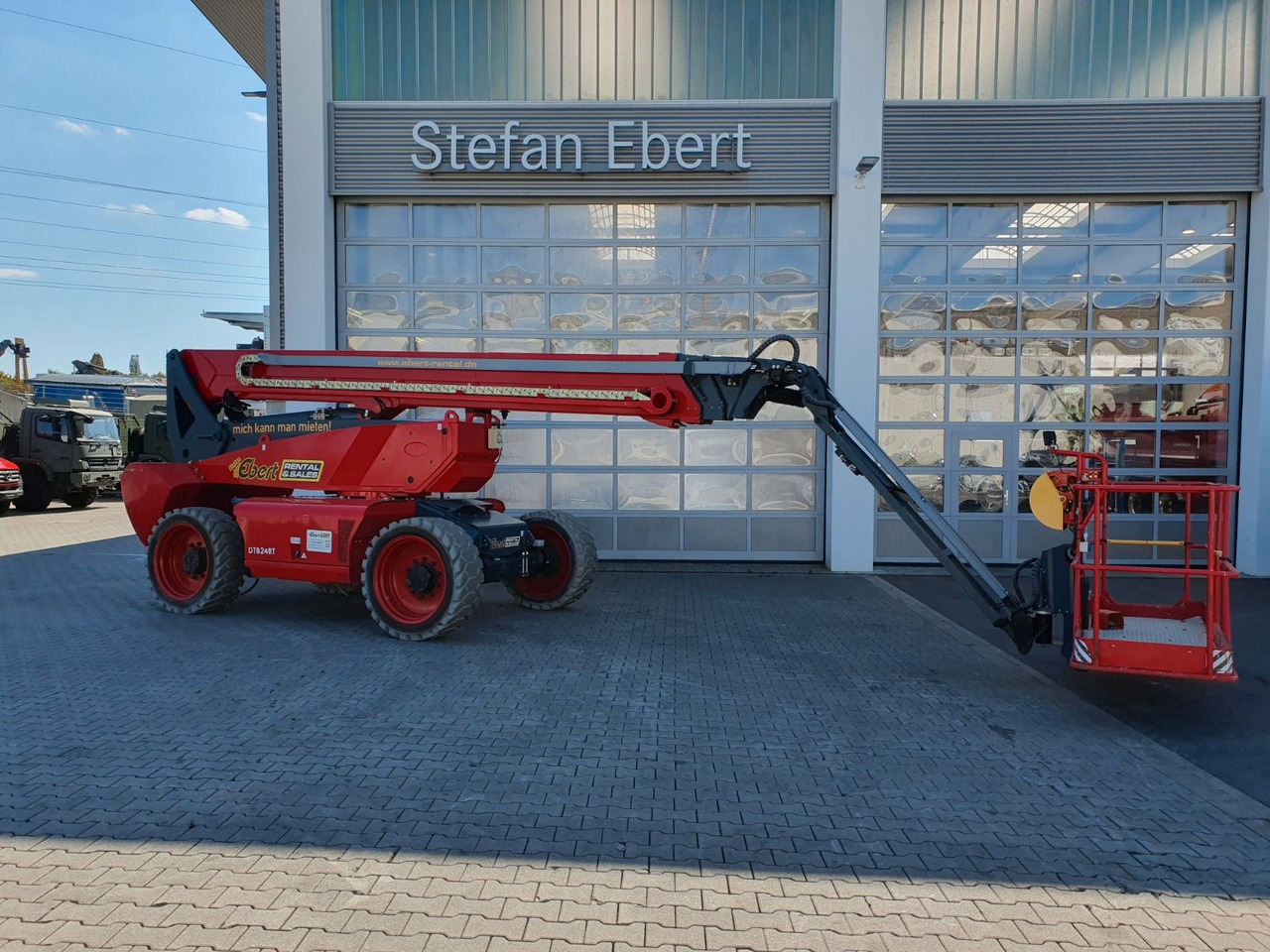 Magni DTB 24 RT 4x4 / 24,8m / 454kg / nur 1.250h - Truck mounted aerial platform: picture 1 Magni DTB 24 RT 4x4 / 24,8m / 454kg / nur 1.250h - Truck mounted aerial platform: picture 1