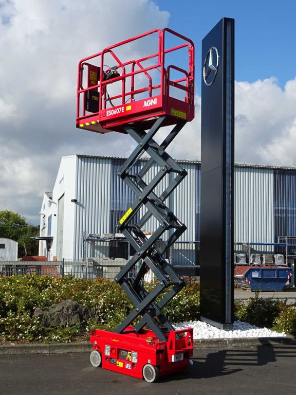New Scissor lift Magni ES0607E Scherenbühne // 5.6m Arbeitshöhe: picture 6