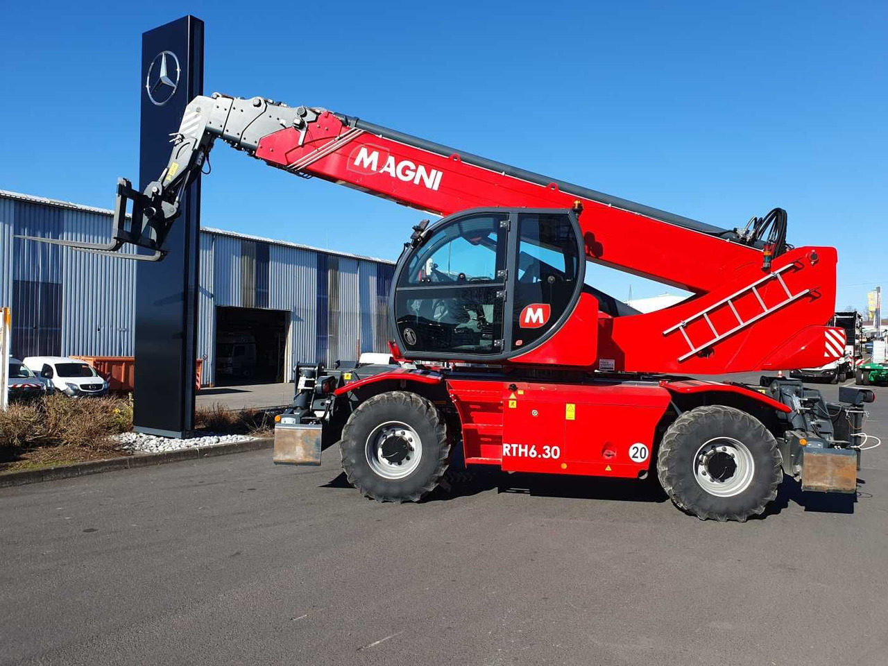 Magni RTH 6.30 Roto + Funk + Klima / nur 119h! - Telescopic handler: picture 2 Magni RTH 6.30 Roto + Funk + Klima / nur 119h! - Telescopic handler: picture 2