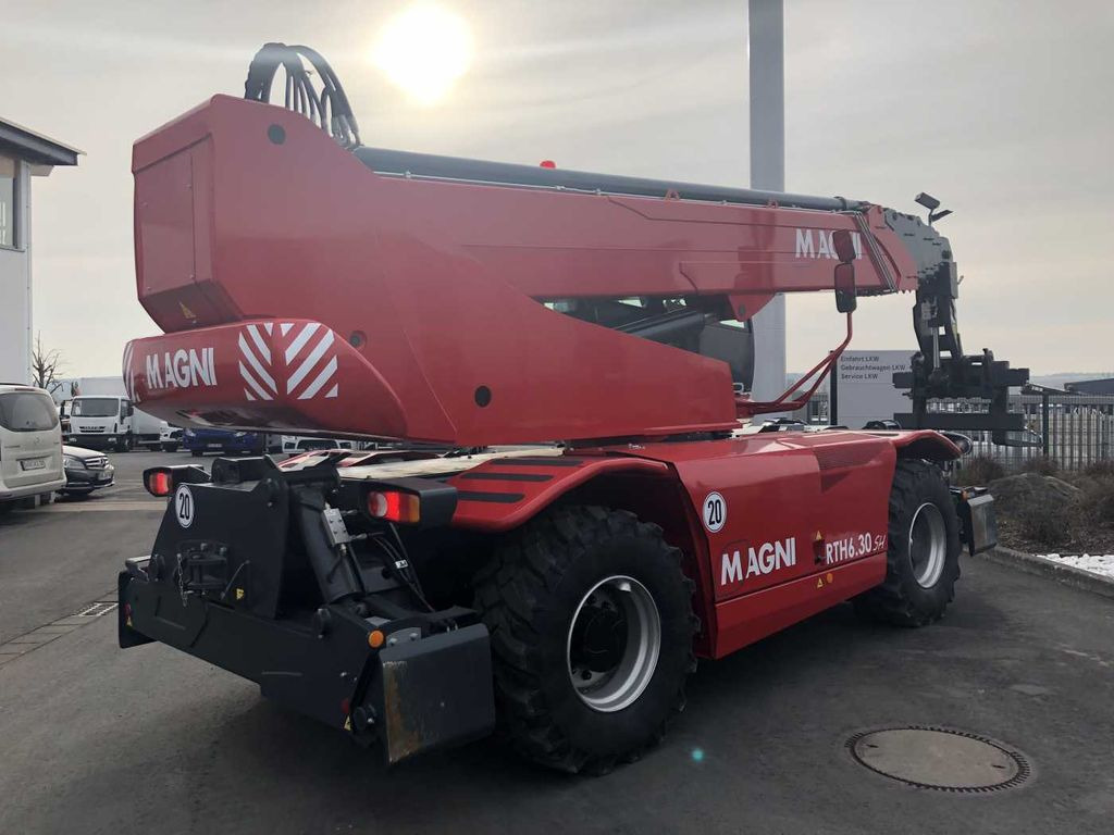 Magni RTH 6.30 SH-M/C Roto + Funk + Klima - Telescopic handler: picture 5 Magni RTH 6.30 SH-M/C Roto + Funk + Klima - Telescopic handler: picture 5
