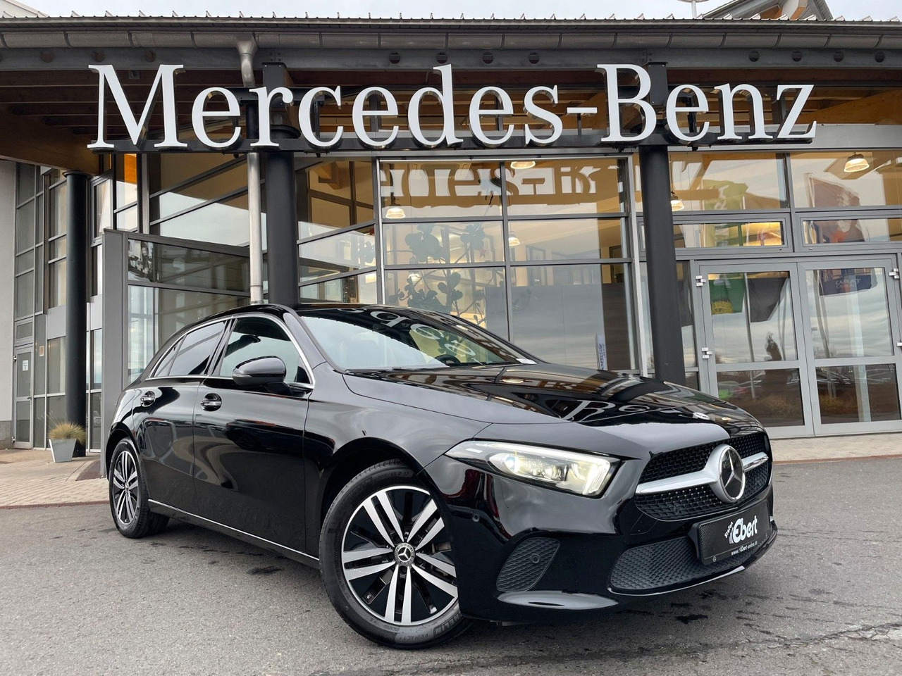 Mercedes-Benz A 200 d Progressive AHK+MBUX+R-Kamera+Distr - Saloon car: picture 1 Mercedes-Benz A 200 d Progressive AHK+MBUX+R-Kamera+Distr - Saloon car: picture 1