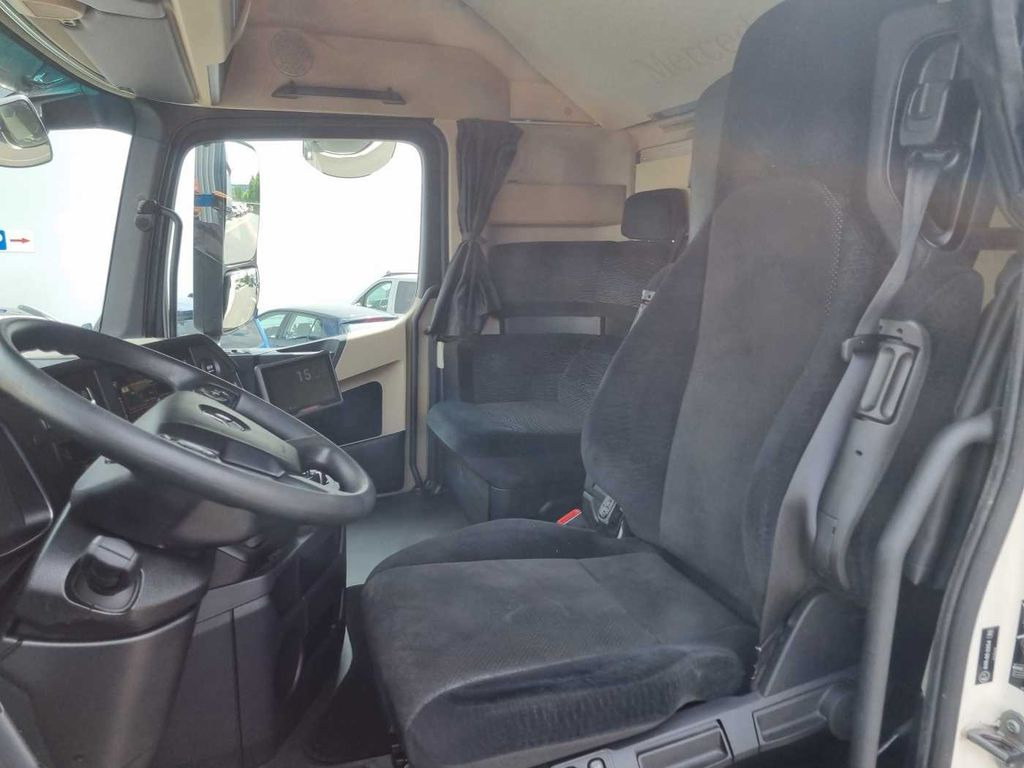 Leasing of Mercedes-Benz Actros 1845 L 4x2 Standklima SoloStar Retarder  Mercedes-Benz Actros 1845 L 4x2 Standklima SoloStar Retarder: picture 12