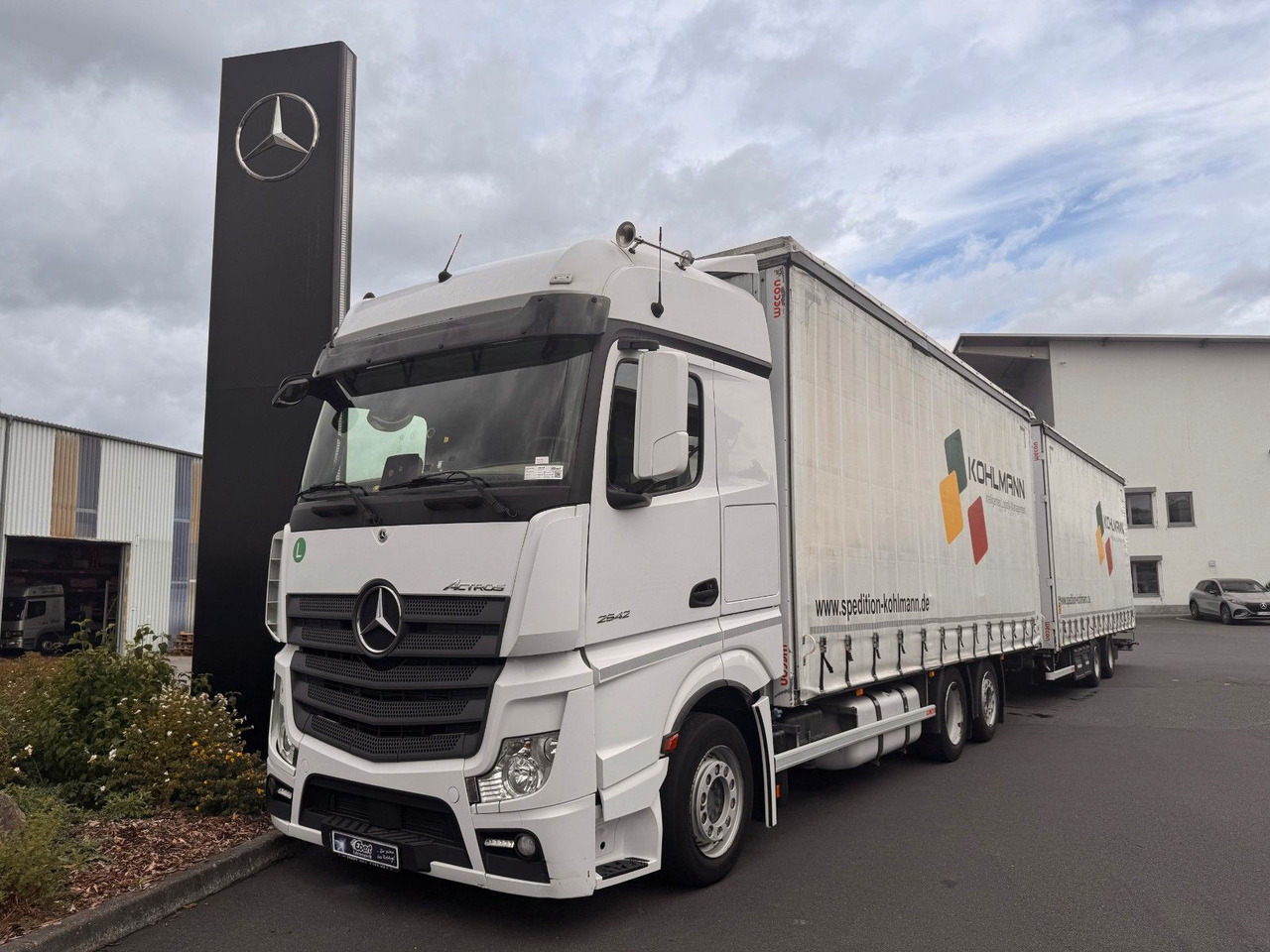 Mercedes-Benz Actros 2542 LnR 6x2 Retarder Standklima - Curtain side truck: picture 1 Mercedes-Benz Actros 2542 LnR 6x2 Retarder Standklima - Curtain side truck: picture 1