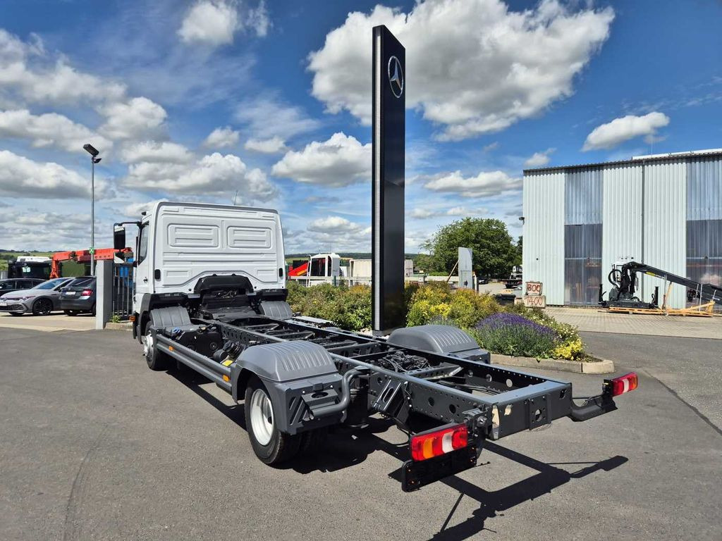 Mercedes-Benz Atego 818 L Fahrgestell, 6 Stück vorhanden Mercedes-Benz Atego 818 L Fahrgestell, 2 Stück vorhanden - Cab chassis truck: picture 4 Mercedes-Benz Atego 818 L Fahrgestell, 6 Stück vorhanden Mercedes-Benz Atego 818 L Fahrgestell, 2 Stück vorhanden - Cab chassis truck: picture 4