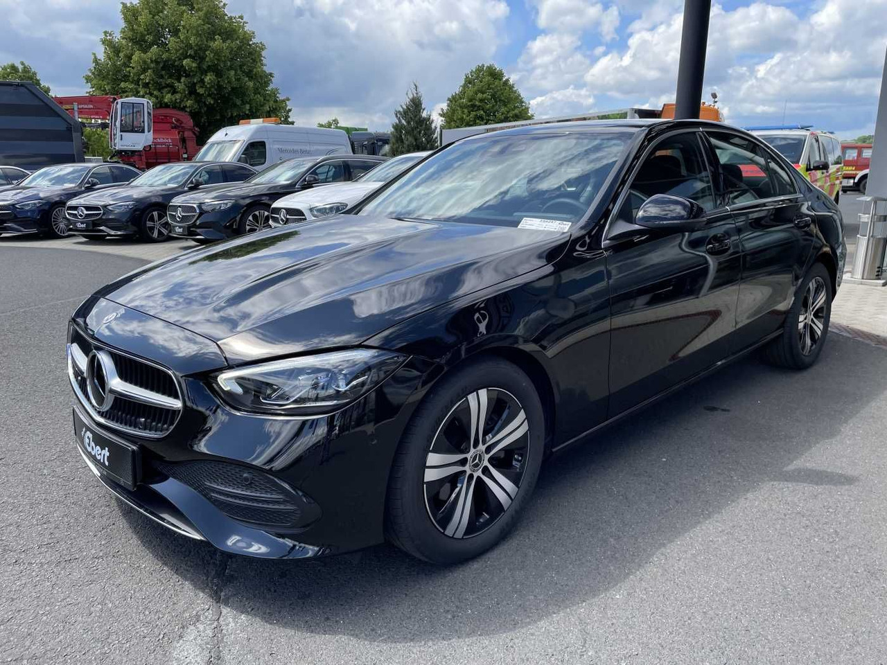 Mercedes-Benz C 180 9G Avantgarde Memory+Distr+ 360°+Keyless+L - Saloon car: picture 2 Mercedes-Benz C 180 9G Avantgarde Memory+Distr+ 360°+Keyless+L - Saloon car: picture 2