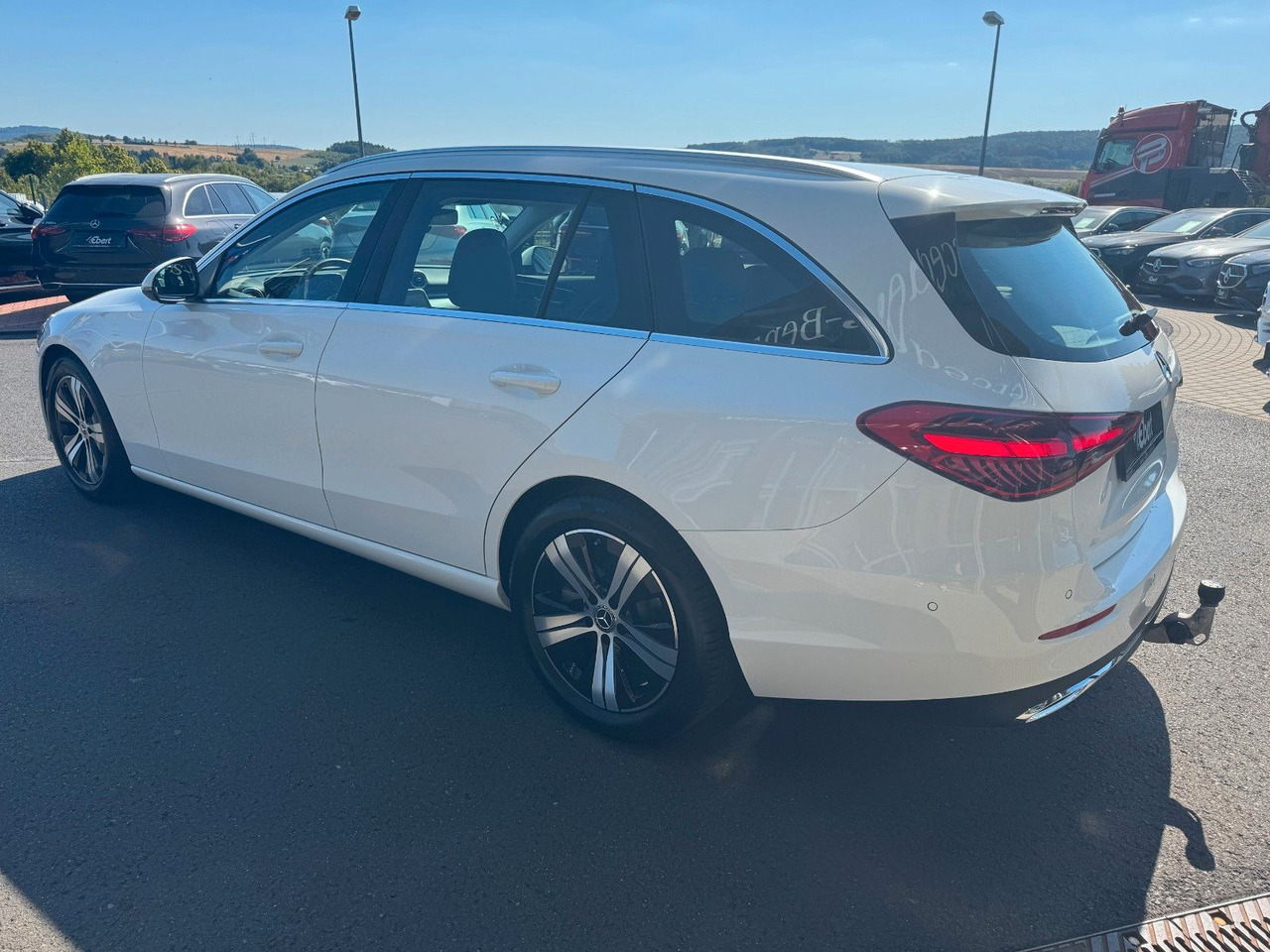 Mercedes-Benz C 180 T Avantgarde+AHK+Memory+Ambiente+TotW - Estate car: picture 3 Mercedes-Benz C 180 T Avantgarde+AHK+Memory+Ambiente+TotW - Estate car: picture 3