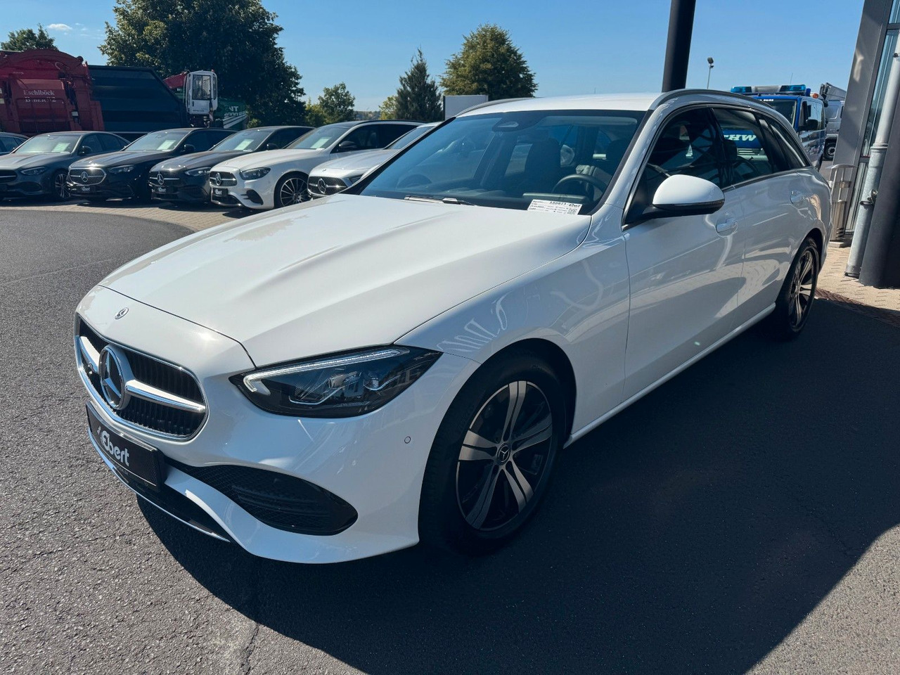 Mercedes-Benz C 180 T Avantgarde+AHK+Memory+Ambiente+TotW - Estate car: picture 2 Mercedes-Benz C 180 T Avantgarde+AHK+Memory+Ambiente+TotW - Estate car: picture 2