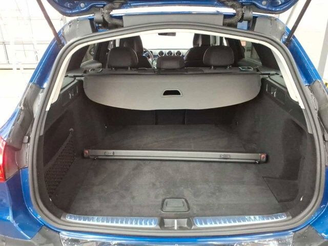 Mercedes-Benz C 200 T All Terrain 4M+Ambiente+360+Augmented - Estate car: picture 4 Mercedes-Benz C 200 T All Terrain 4M+Ambiente+360+Augmented - Estate car: picture 4