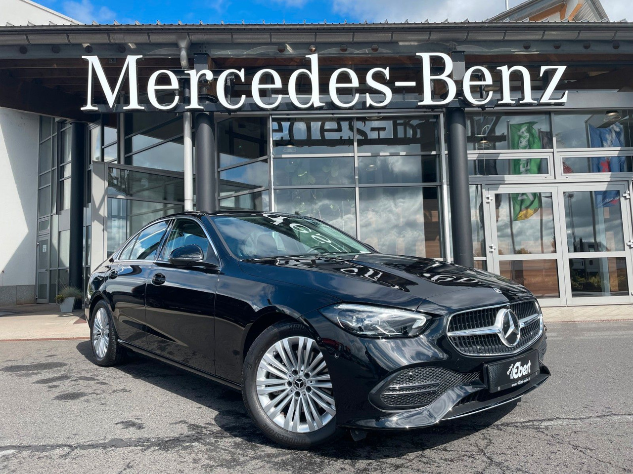 Mercedes-Benz C 200 d AVANTGARDE 360°+TOTW+Carplay+Ambiente - Saloon car: picture 1 Mercedes-Benz C 200 d AVANTGARDE 360°+TOTW+Carplay+Ambiente - Saloon car: picture 1