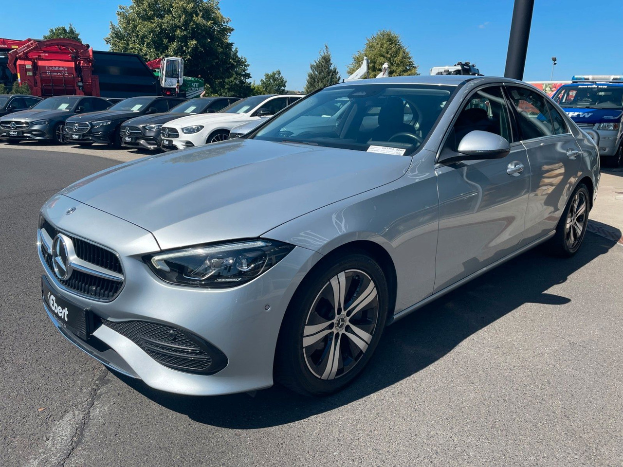 Mercedes-Benz C 220 d AVANTGARDE R-Kamera+Carplay+TotW+Ambient - Saloon car: picture 2 Mercedes-Benz C 220 d AVANTGARDE R-Kamera+Carplay+TotW+Ambient - Saloon car: picture 2