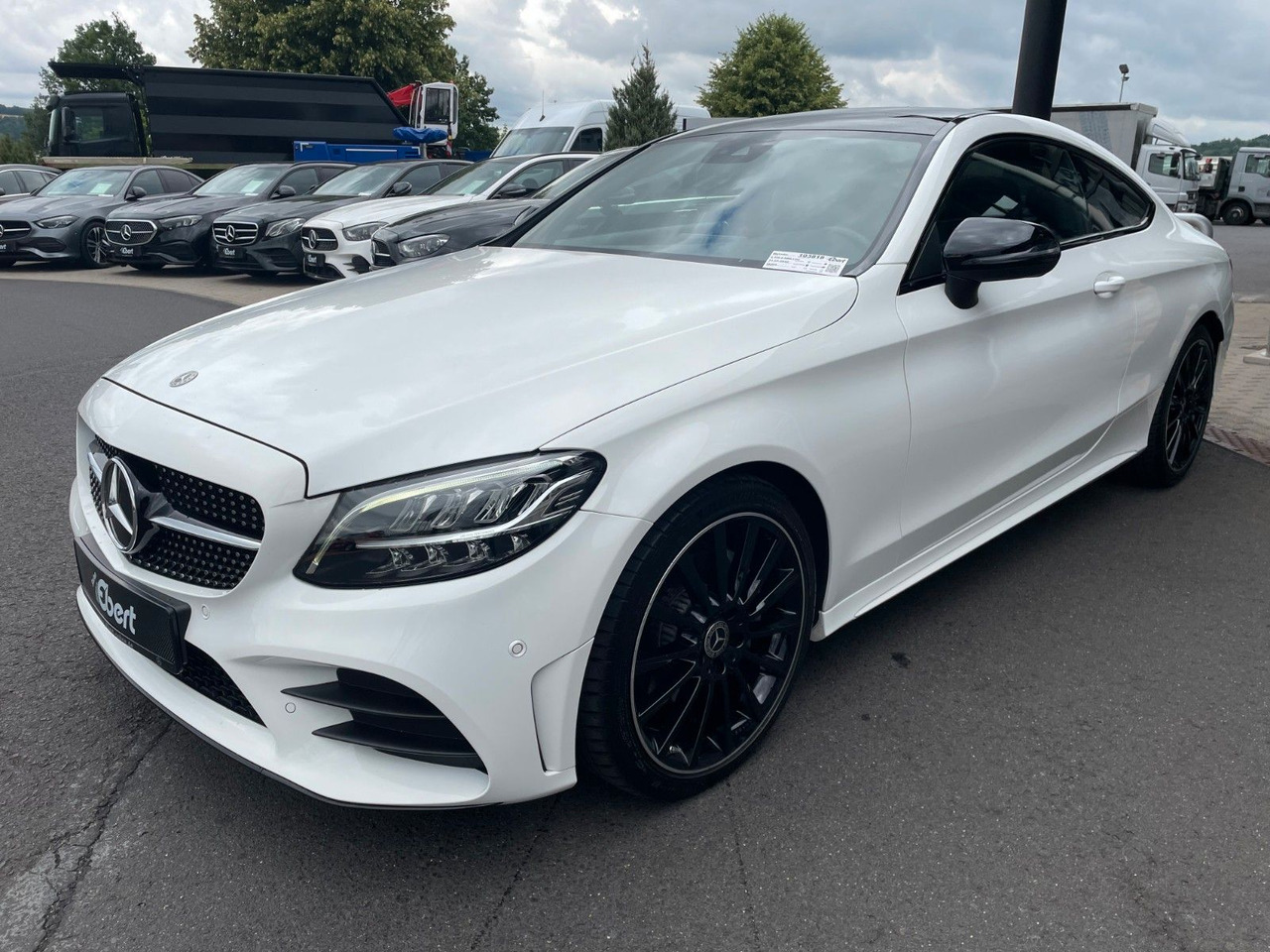 Mercedes-Benz C 220 d Coupe AMG+Pano+R-Kamera+Night+Carplay - Coupe: picture 2 Mercedes-Benz C 220 d Coupe AMG+Pano+R-Kamera+Night+Carplay - Coupe: picture 2