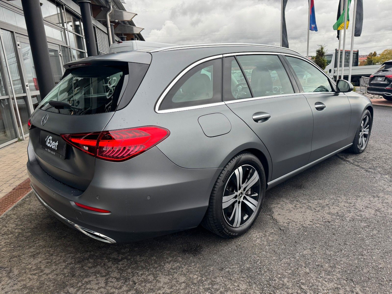 Mercedes-Benz C 220 d T AVANTGARDE AHK+Memory+HUD+Distr+Keyles - Estate car: picture 4 Mercedes-Benz C 220 d T AVANTGARDE AHK+Memory+HUD+Distr+Keyles - Estate car: picture 4