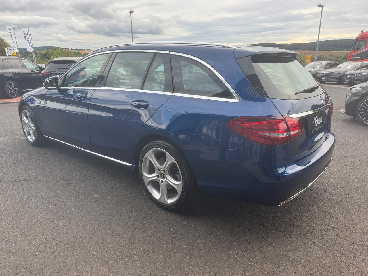 Mercedes-Benz C 300 T Avantgarde+Ambiente+LED+IHC+SpiegelP - Estate car: picture 3 Mercedes-Benz C 300 T Avantgarde+Ambiente+LED+IHC+SpiegelP - Estate car: picture 3