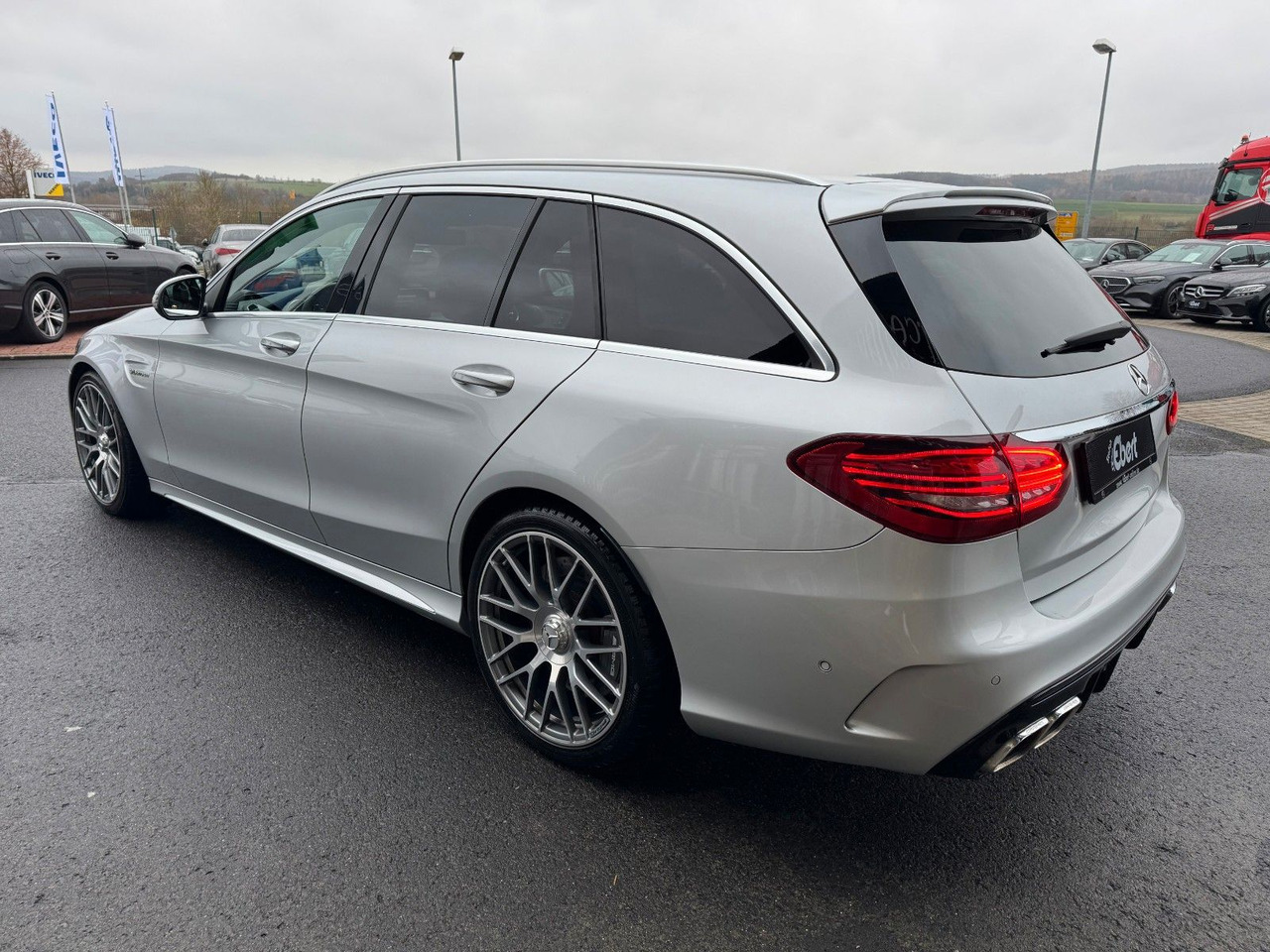 Mercedes-Benz C 63 AMG T Pano+Burmester+Distr+Memory+RFK - Estate car: picture 4 Mercedes-Benz C 63 AMG T Pano+Burmester+Distr+Memory+RFK - Estate car: picture 4