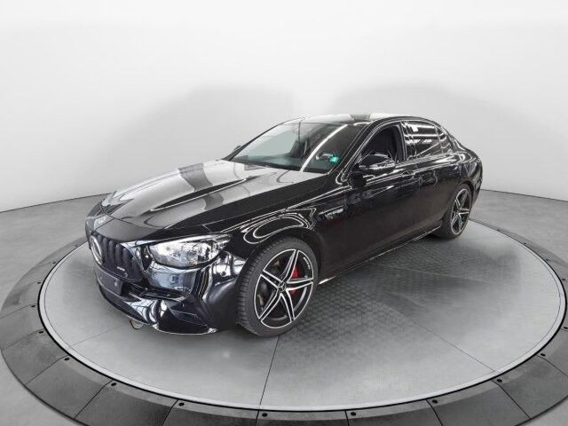 Mercedes-Benz E 63 AMG S Pano+Burm+AirM+HUD+360+uvm. - Saloon car: picture 1 Mercedes-Benz E 63 AMG S Pano+Burm+AirM+HUD+360+uvm. - Saloon car: picture 1