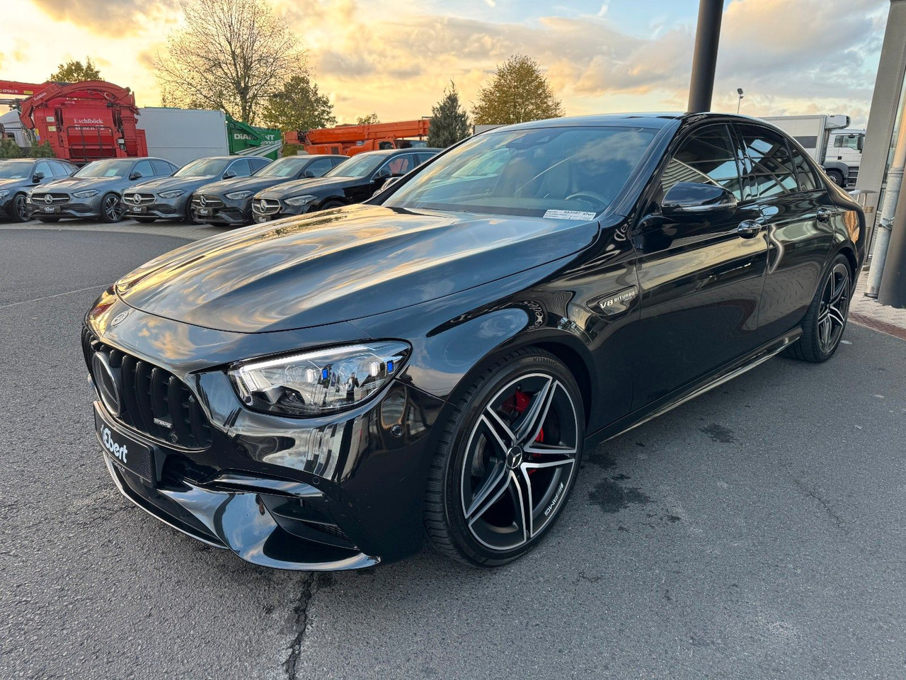 Mercedes-Benz E 63 AMG S Pano+Burm+AirM+HUD+360+uvm. - Saloon car: picture 2 Mercedes-Benz E 63 AMG S Pano+Burm+AirM+HUD+360+uvm. - Saloon car: picture 2