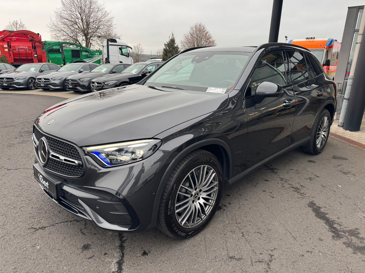 Mercedes-Benz GLC 220d 4M AMG+AHK+Burm+STH+360+Night - SUV: picture 2 Mercedes-Benz GLC 220d 4M AMG+AHK+Burm+STH+360+Night - SUV: picture 2