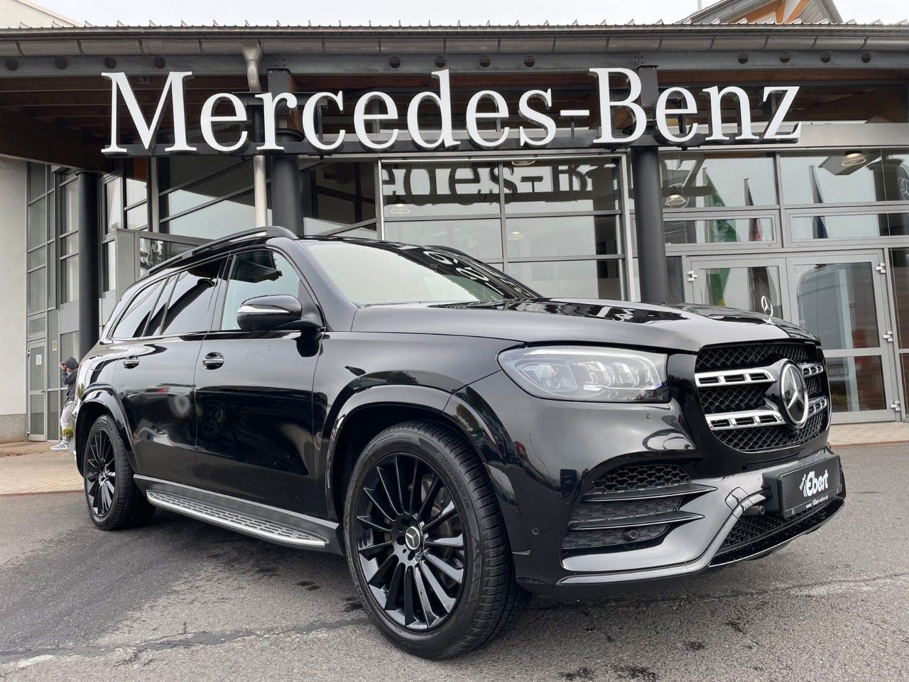 Mercedes-Benz GLS 580 4M AMG Pano+AHK+Burm+7Sitz+HUD+Fond+VOLL - SUV: picture 1 Mercedes-Benz GLS 580 4M AMG Pano+AHK+Burm+7Sitz+HUD+Fond+VOLL - SUV: picture 1