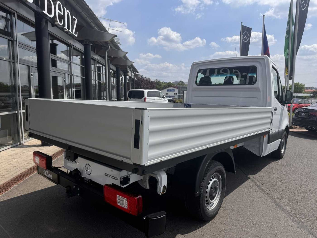 Mercedes-Benz Sprinter 317 CDI 9G 3665 Klima Kamera AHK LED - Open body delivery van: picture 4 Mercedes-Benz Sprinter 317 CDI 9G 3665 Klima Kamera AHK LED - Open body delivery van: picture 4