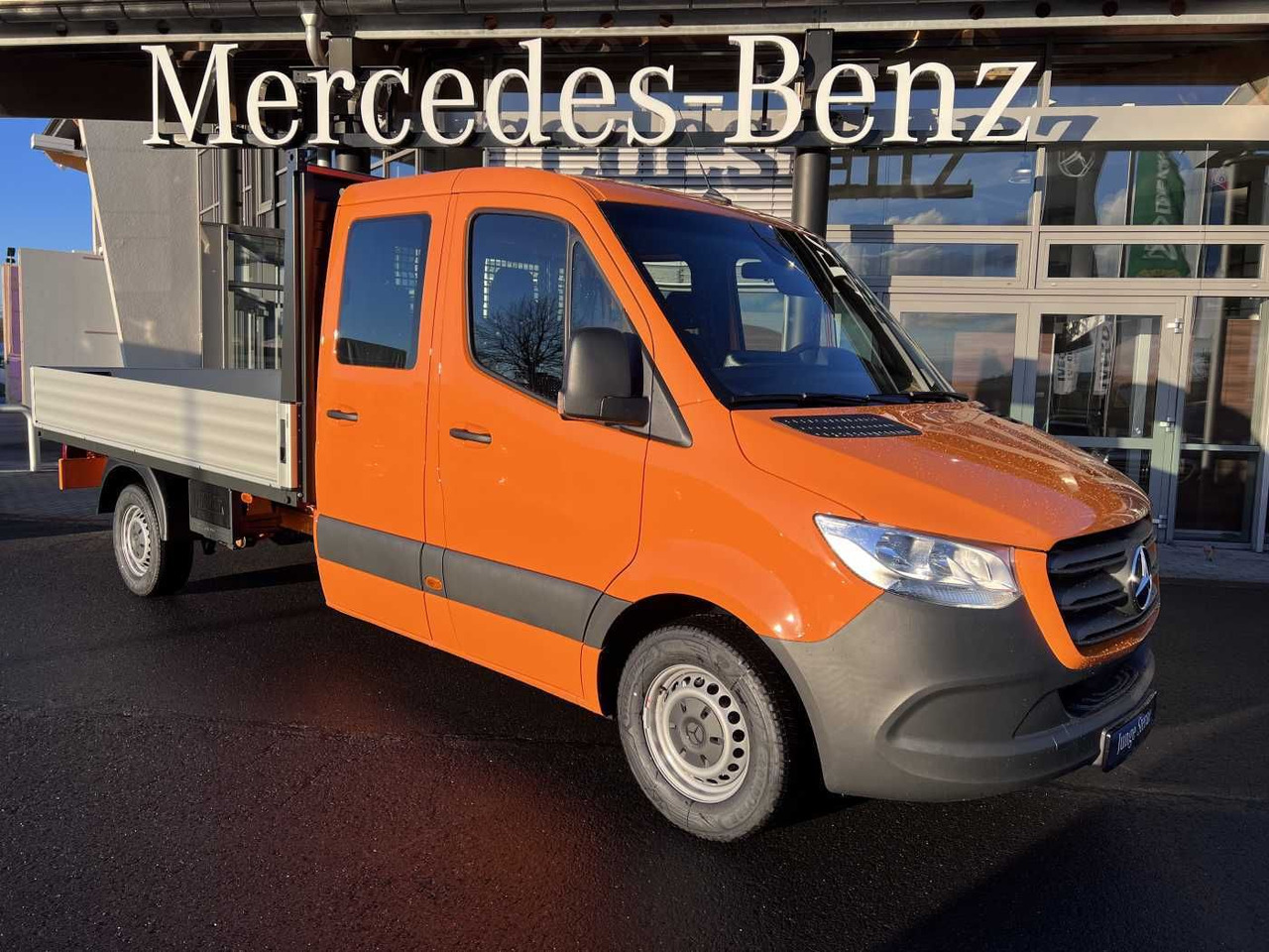 Mercedes-Benz Sprinter 317 CDI DoKa 4325 Klima MBUX Stdheiz - Open body delivery van, Crew cab van: picture 1 Mercedes-Benz Sprinter 317 CDI DoKa 4325 Klima MBUX Stdheiz - Open body delivery van, Crew cab van: picture 1