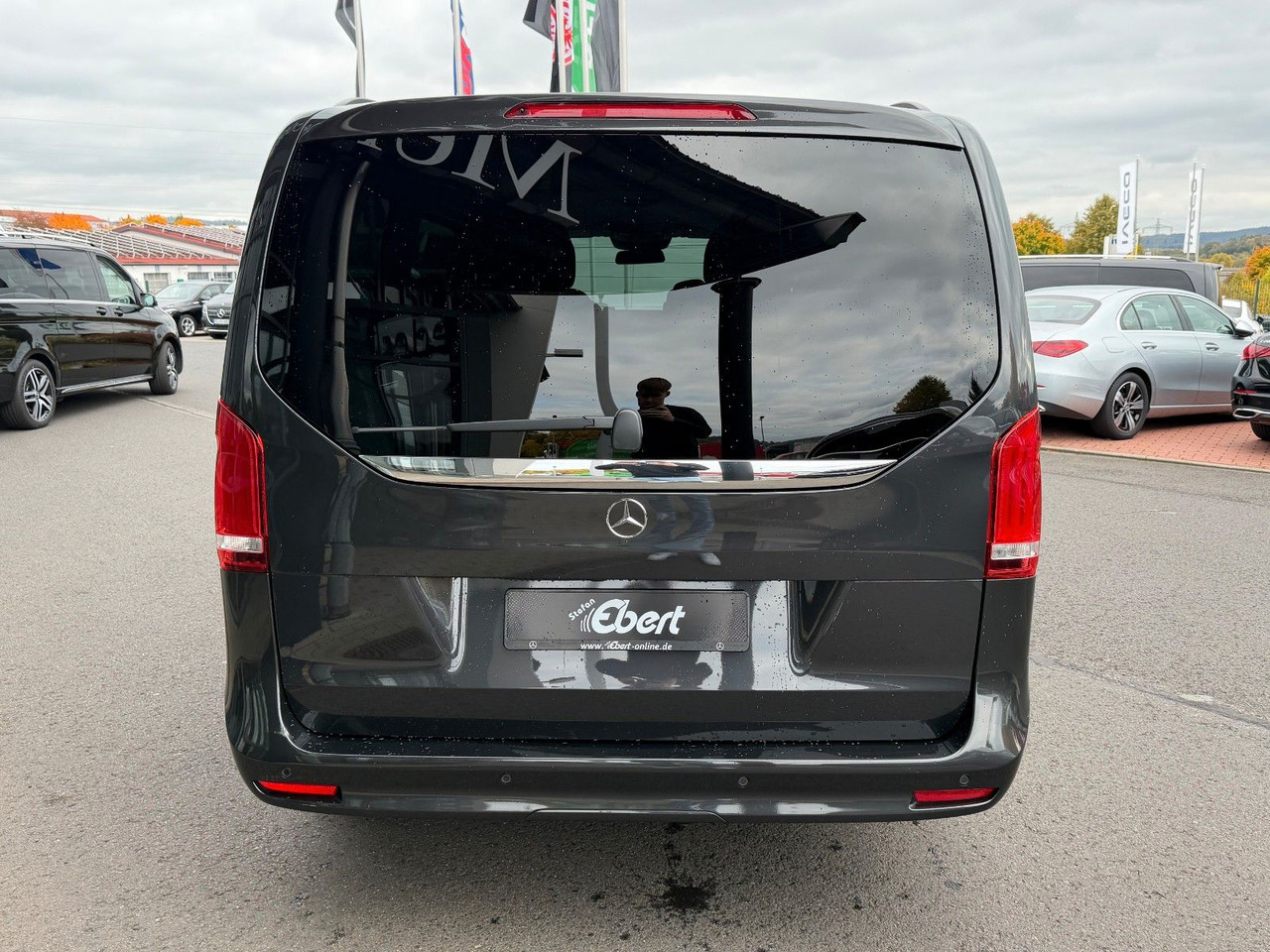 Mercedes-Benz V 250 AVANTGARDE ED AHK Tisch 6Sitze - People carrier: picture 5 Mercedes-Benz V 250 AVANTGARDE ED AHK Tisch 6Sitze - People carrier: picture 5