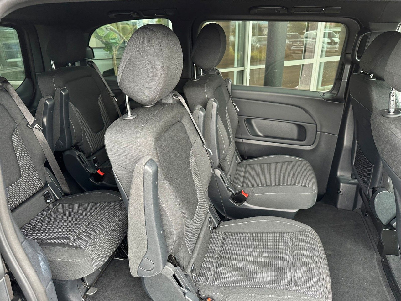 Estate car Mercedes-Benz V 250 d EDITION AMG Kompakt ILS elektr Türen: picture 10
