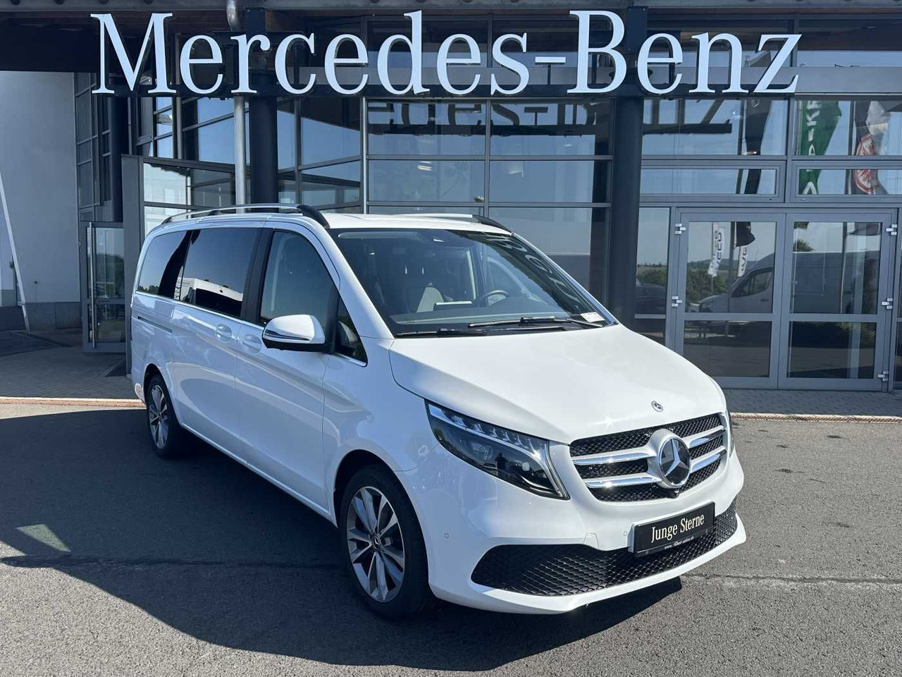 Mercedes-Benz V 300 d AVA ED 6Sitze Burmester 360Kamera el Tür - Car: picture 1 Mercedes-Benz V 300 d AVA ED 6Sitze Burmester 360Kamera el Tür - Car: picture 1