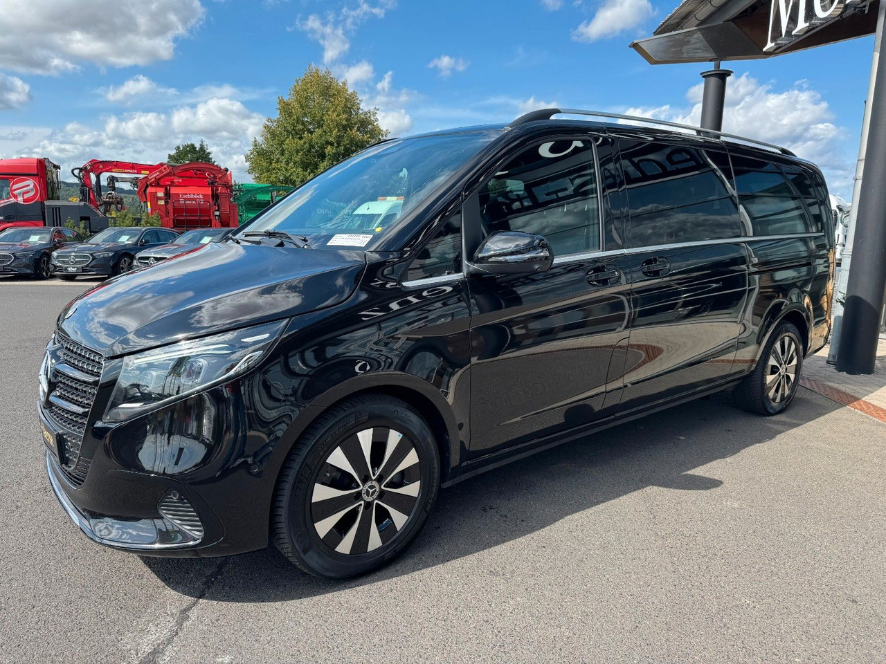 Mercedes-Benz V 300 d AVANTGARDE Extralang 360Kamera Standheiz - People carrier: picture 2 Mercedes-Benz V 300 d AVANTGARDE Extralang 360Kamera Standheiz - People carrier: picture 2