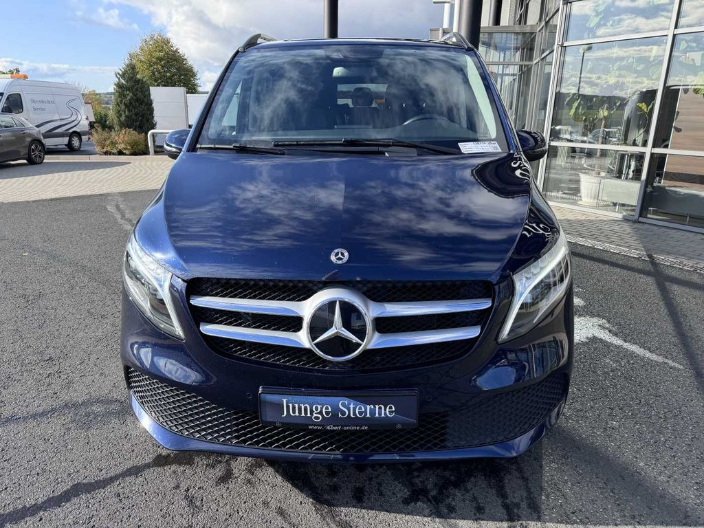 Mercedes-Benz V 300 d EDITION 7Sitze MBUX LED Kamera Mercedes-Benz V 300 d EDITION 7Sitze MBUX LED Kamera - Minibus, People carrier: picture 2 Mercedes-Benz V 300 d EDITION 7Sitze MBUX LED Kamera Mercedes-Benz V 300 d EDITION 7Sitze MBUX LED Kamera - Minibus, People carrier: picture 2