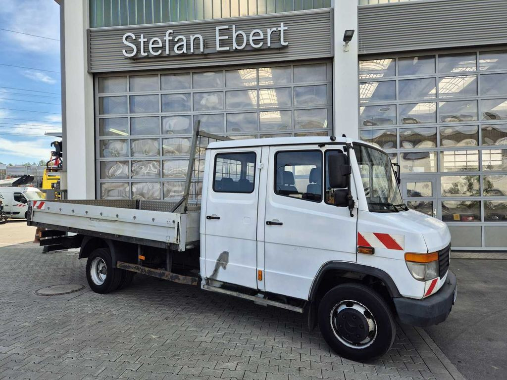 Mercedes-Benz Vario 816 DK DoKa 4x2 Pritsche 2x AHK - Open body delivery van, Crew cab van: picture 4 Mercedes-Benz Vario 816 DK DoKa 4x2 Pritsche 2x AHK - Open body delivery van, Crew cab van: picture 4
