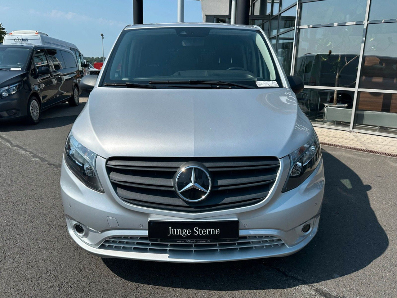 Mercedes-Benz Vito 114 CDI Mixto Regal AHK Klima PARKTRONIC - People carrier: picture 2 Mercedes-Benz Vito 114 CDI Mixto Regal AHK Klima PARKTRONIC - People carrier: picture 2