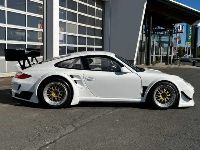 Porsche 997 GT2 RSR Rennwagen - Car: picture 2 Porsche 997 GT2 RSR Rennwagen - Car: picture 2