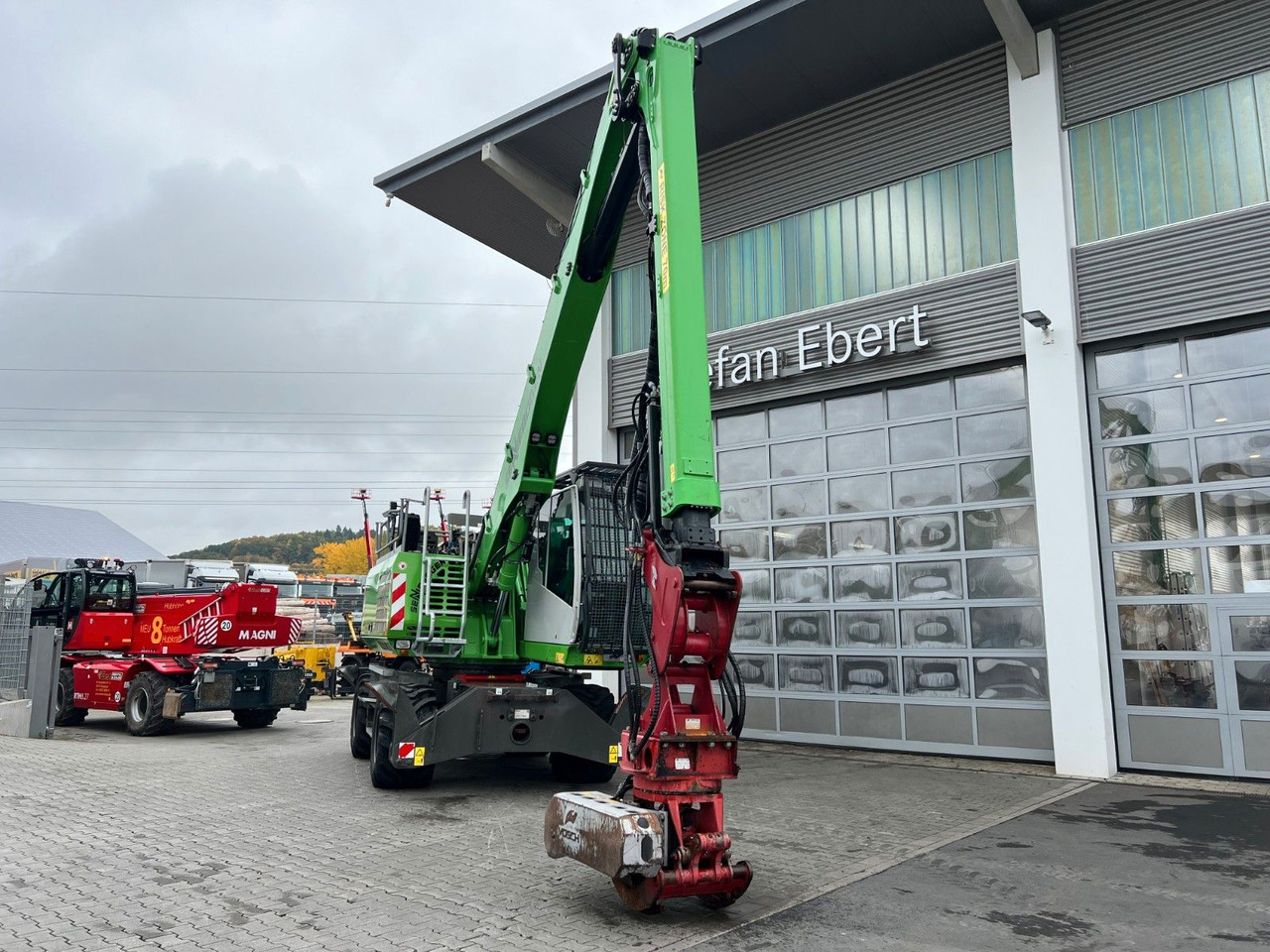Sennebogen 718 / inkl. Vosch Fällzange / nur 1.965h! - Wheel excavator: picture 3 Sennebogen 718 / inkl. Vosch Fällzange / nur 1.965h! - Wheel excavator: picture 3
