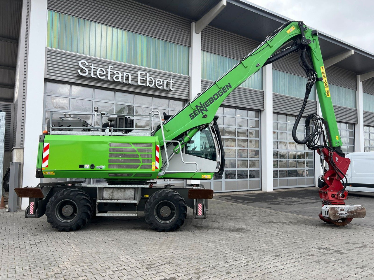 Sennebogen 718 / inkl. Vosch Fällzange / nur 1.965h! - Wheel excavator: picture 1 Sennebogen 718 / inkl. Vosch Fällzange / nur 1.965h! - Wheel excavator: picture 1