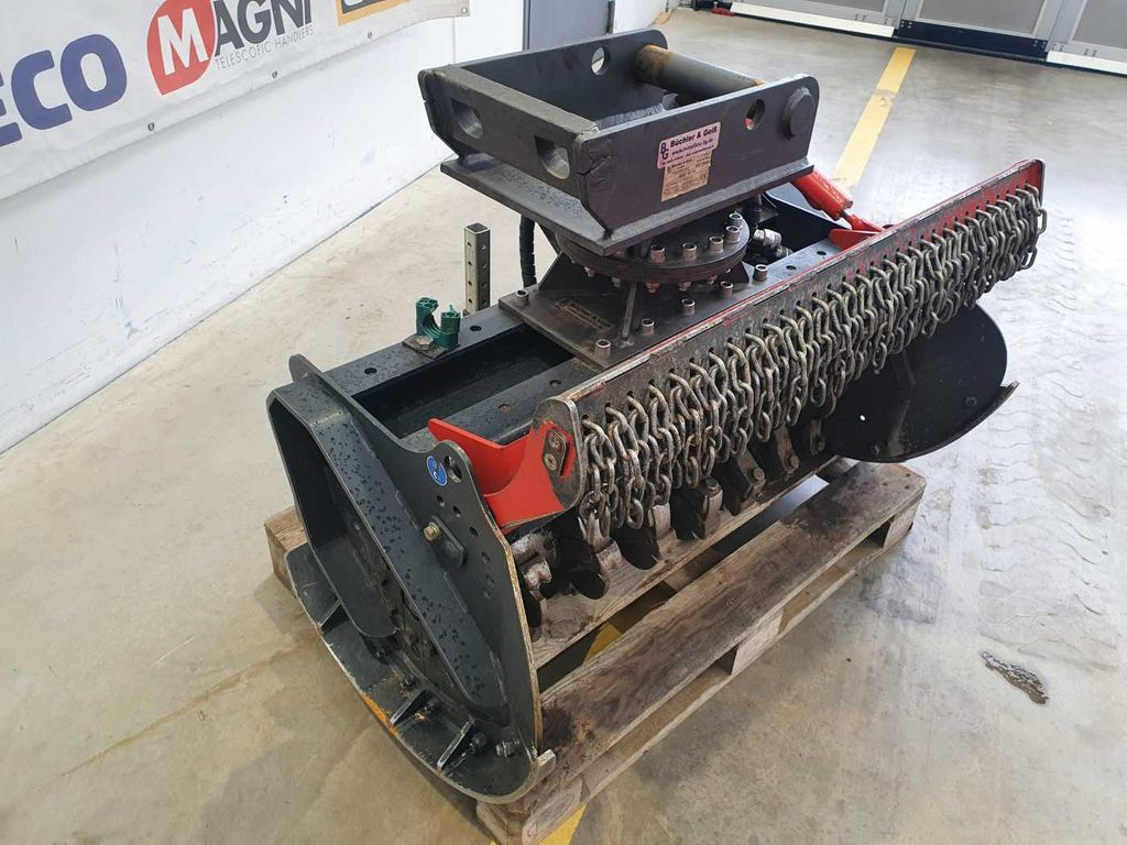 Seppi M. MINI-BMS 105 / 5-10to Forstmulcher DEMO Seppi M. MINI-BMS 105 / 5-10to Forstmulcher DEMO - Forestry mulcher: picture 4 Seppi M. MINI-BMS 105 / 5-10to Forstmulcher DEMO Seppi M. MINI-BMS 105 / 5-10to Forstmulcher DEMO - Forestry mulcher: picture 4