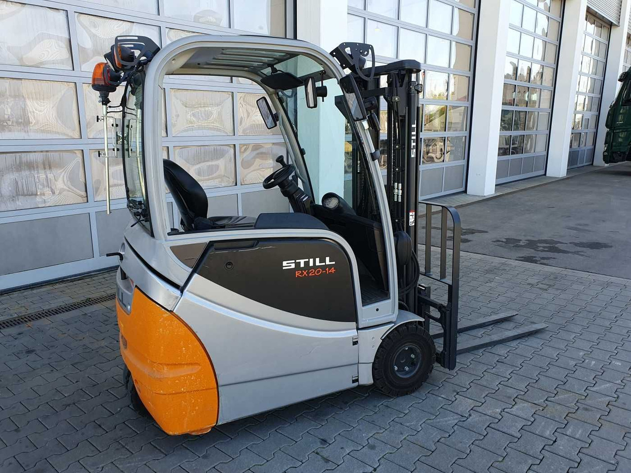 Still RX20-14 / 2023 / Triplex: 4.30m! / 100h! / SS - Electric forklift: picture 2 Still RX20-14 / 2023 / Triplex: 4.30m! / 100h! / SS - Electric forklift: picture 2