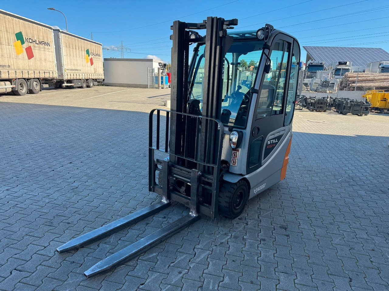 Still RX20-14 / Triplex: 4.30m! / 354h / SS / 23/2022 - Electric forklift: picture 5 Still RX20-14 / Triplex: 4.30m! / 354h / SS / 23/2022 - Electric forklift: picture 5