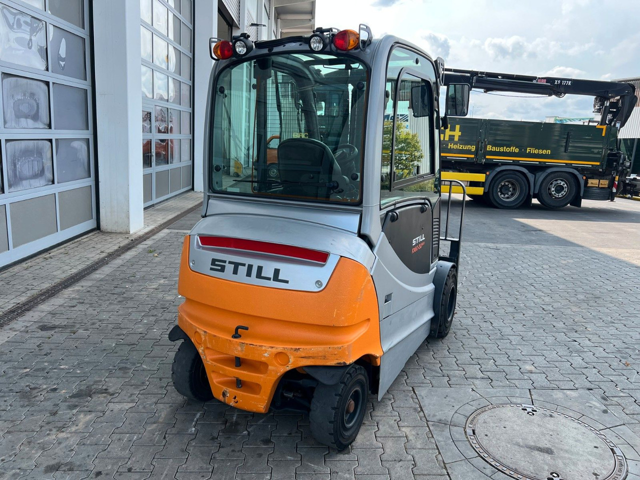 Still RX60-30L/600 / 04/2025 / Hubhöhe 4.580mm / SS - Electric forklift: picture 5 Still RX60-30L/600 / 04/2025 / Hubhöhe 4.580mm / SS - Electric forklift: picture 5