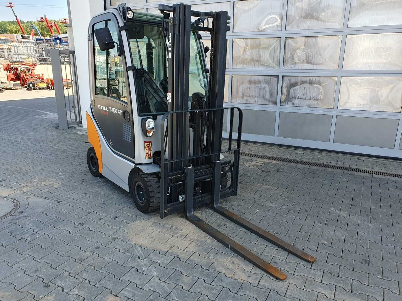 Still RX70-16 / Triplex: 4.60m / nur 638h! / 1.600kg - Diesel forklift: picture 2 Still RX70-16 / Triplex: 4.60m / nur 638h! / 1.600kg - Diesel forklift: picture 2