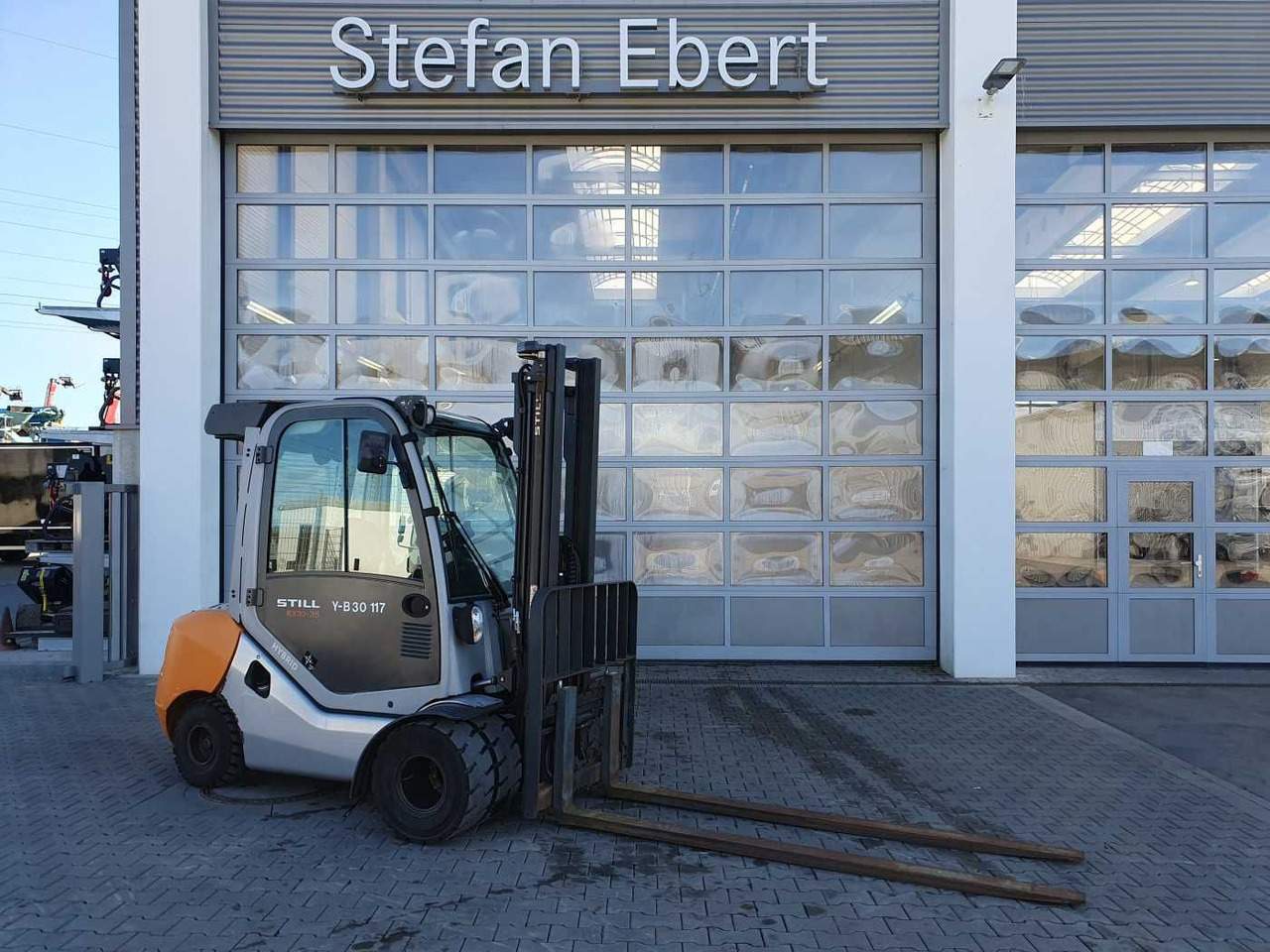 Still RX70-35 / Duplex: 3.50m! / nur 1.986h! / SS - Diesel forklift: picture 1 Still RX70-35 / Duplex: 3.50m! / nur 1.986h! / SS - Diesel forklift: picture 1
