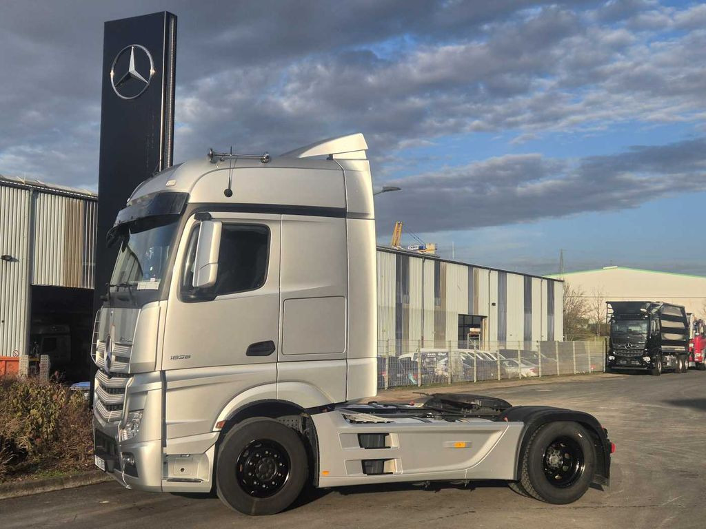 Mercedes-Benz Actros 1851 LS Öl-Retarder HPEB BigSpace PPC - Tractor unit: picture 3 Mercedes-Benz Actros 1851 LS Öl-Retarder HPEB BigSpace PPC - Tractor unit: picture 3